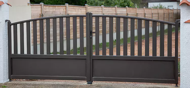 Advanced Gate Solutions in Crystal Beach, ON